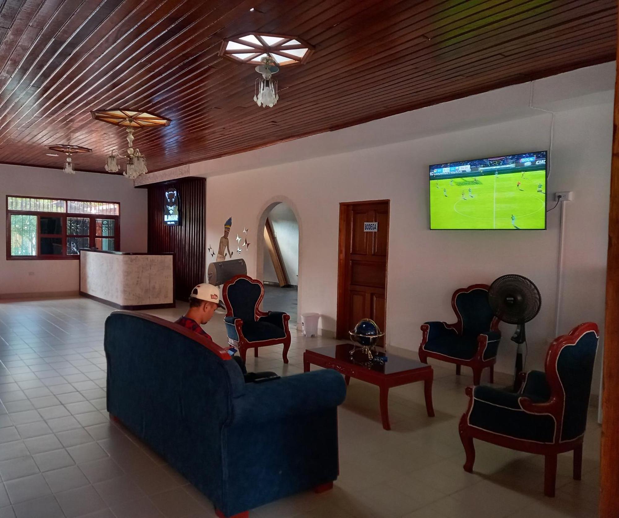 El Jaguar Casa Hotel Leticia Dış mekan fotoğraf